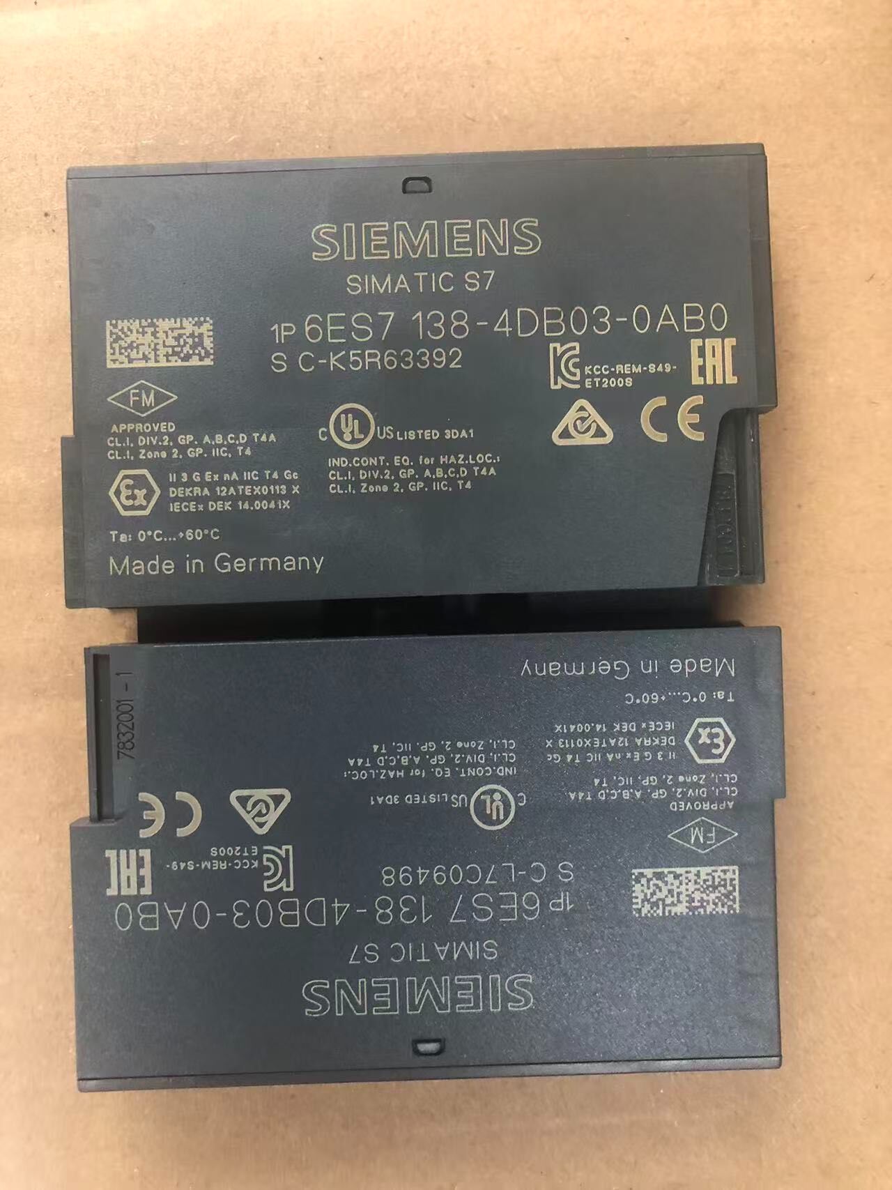 Siemens 6ES7138-4DB03-0AB0 Модуль ET-200