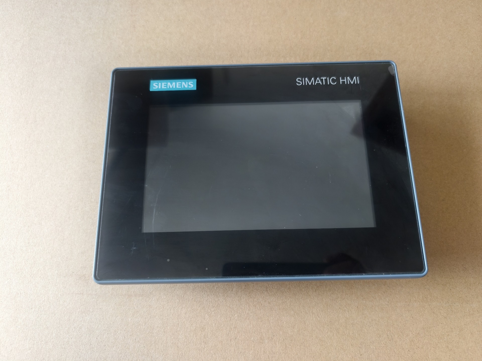 Siemens 6AV2123-3GB32-0AW0 Панели оператора / HMI