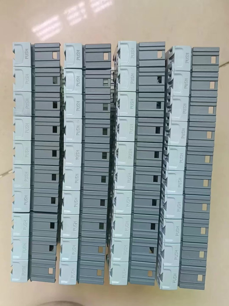 Siemens 6ES7193-6BP00-0DA0 Модуль ET-200 5