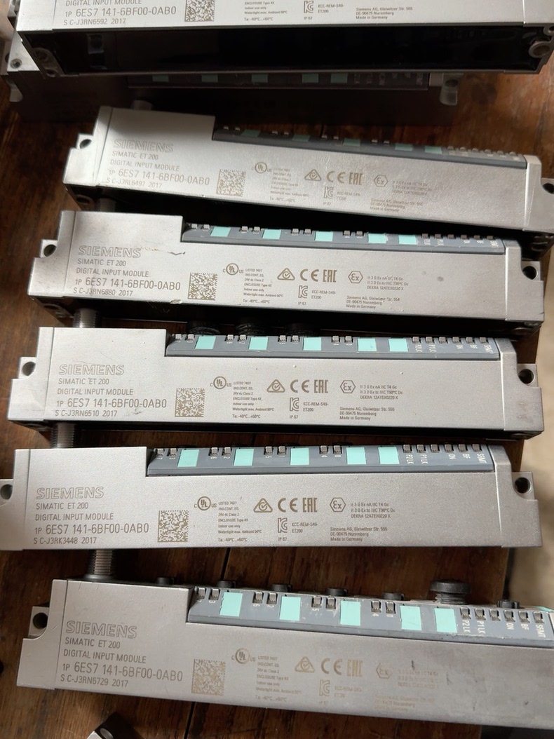 Siemens 6ES7142-6BF50-0AB0 Модуль ET-200 3