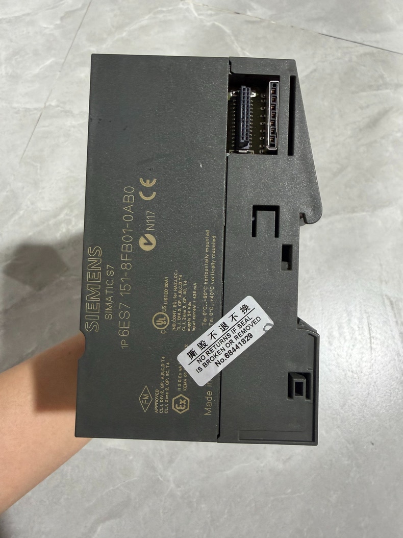 Siemens 6ES7151-8FB01-0AB0 Модуль ET-200 2