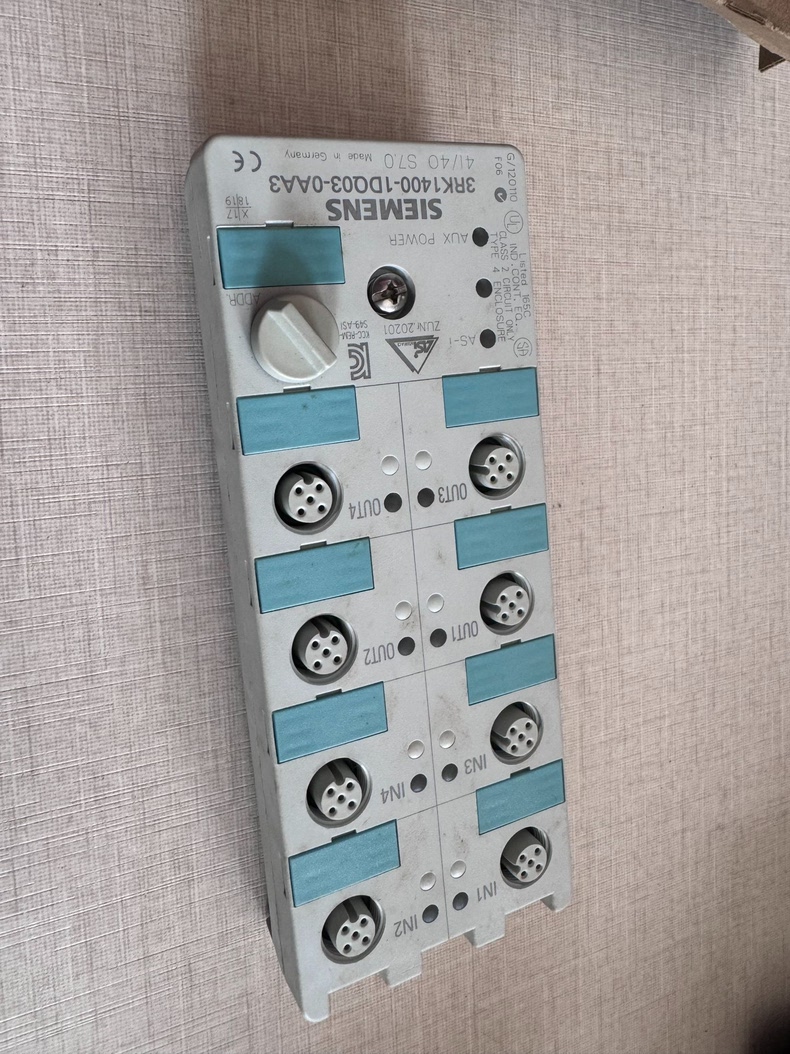 Siemens 3RK1400-1DQ03-0AA3 Модуль