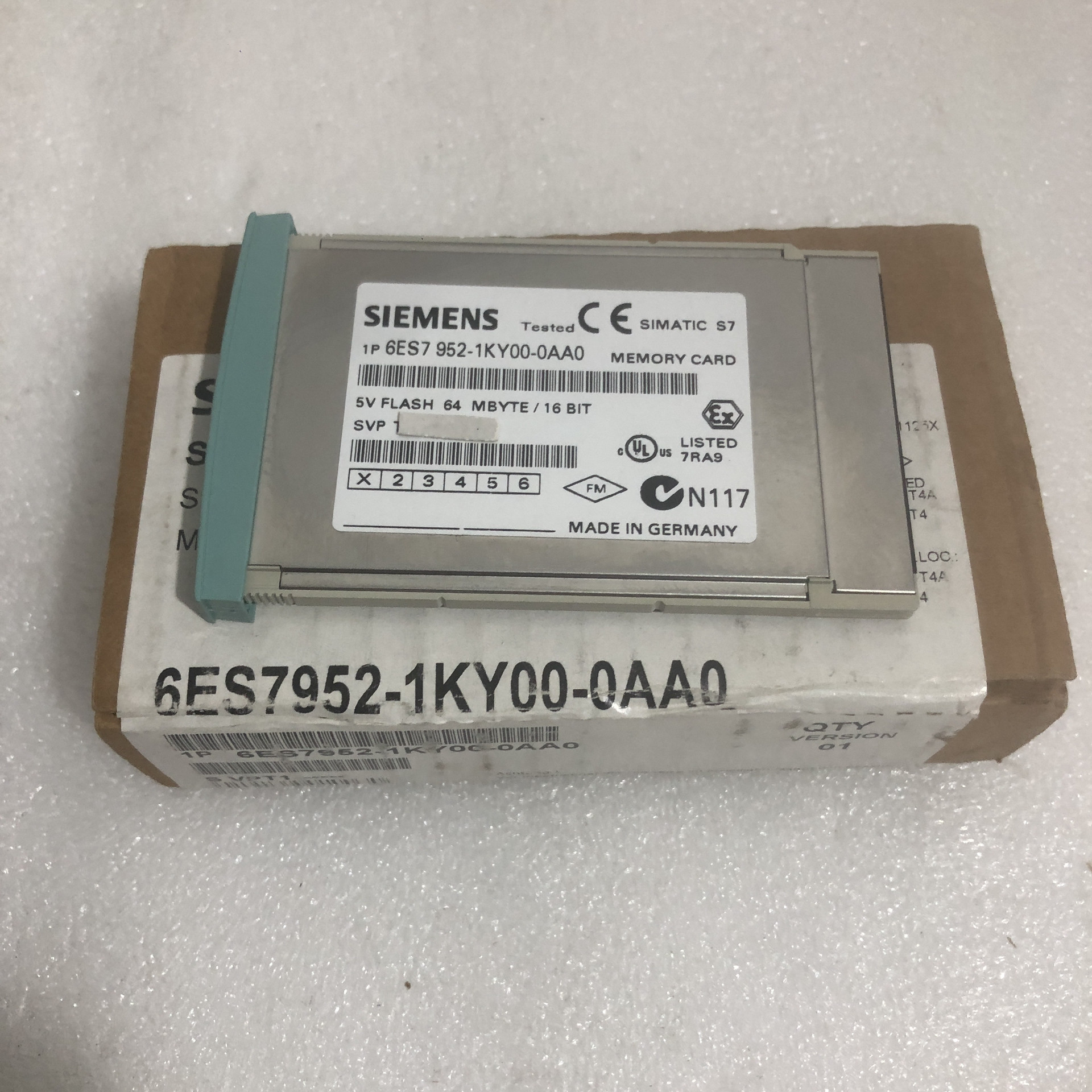 Siemens 6ES7952-1KY00-0AA0 Модуль S7-400