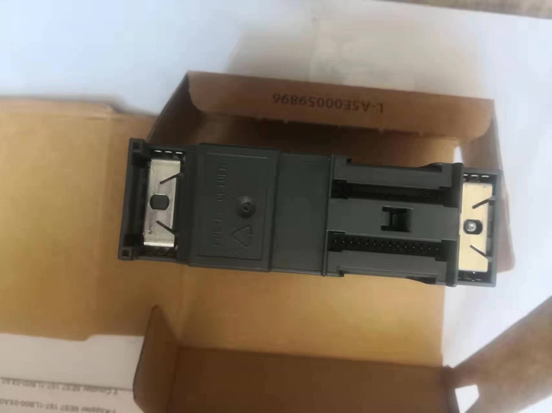 Siemens 6ES7197-1LB00-0XA0 Модуль 5