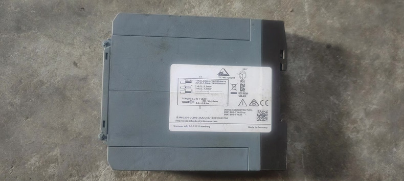 Siemens 3RK2200-2CE00-2AA2 Модуль 3