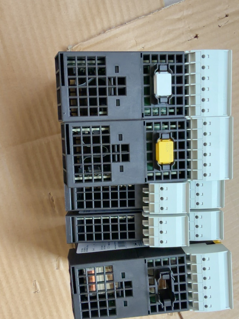 Siemens 3RK3131-2AC10 Модуль 6