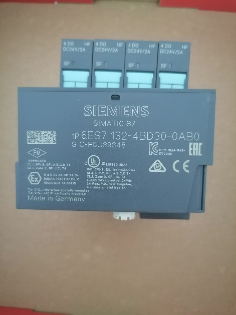 Siemens 6ES7132-4BD30-0AB0 Модуль ET-200 2