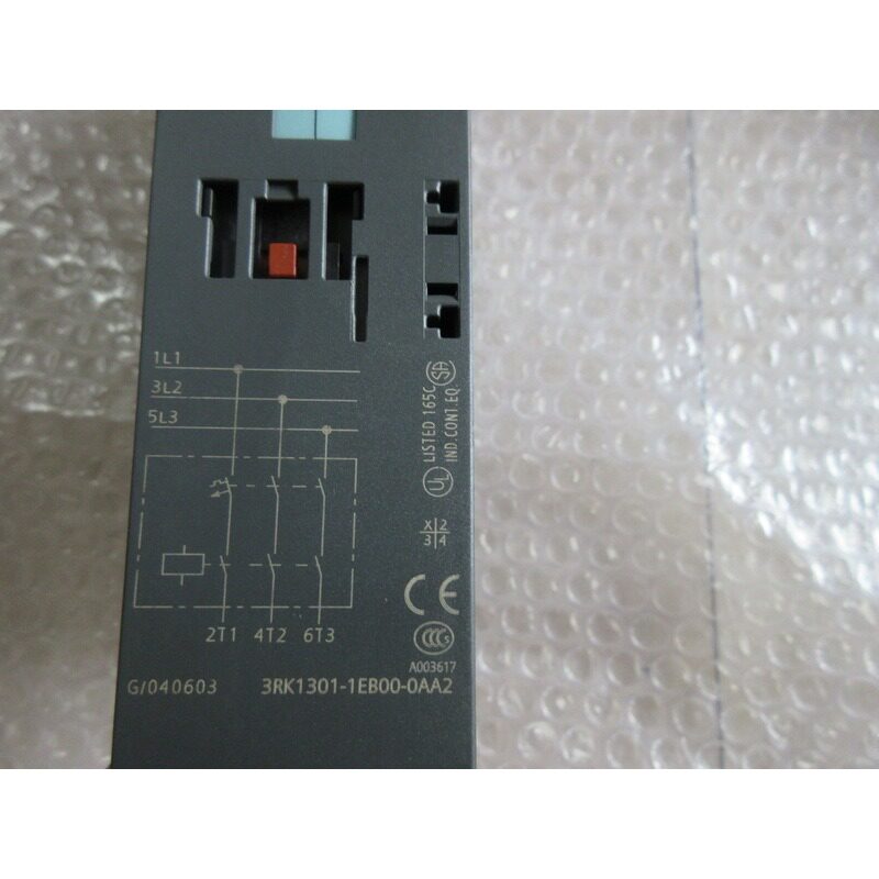 Siemens 3RK1301-1EB00-0AA2 Модуль ET-200 2