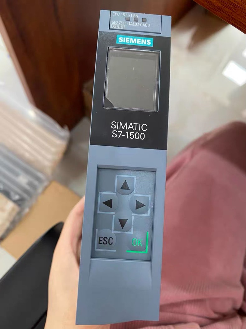Siemens 6ES7511-1AL03-0AB0 CPU 1511-1 PN SIMATIC S7-1500 Центральный процессор 2