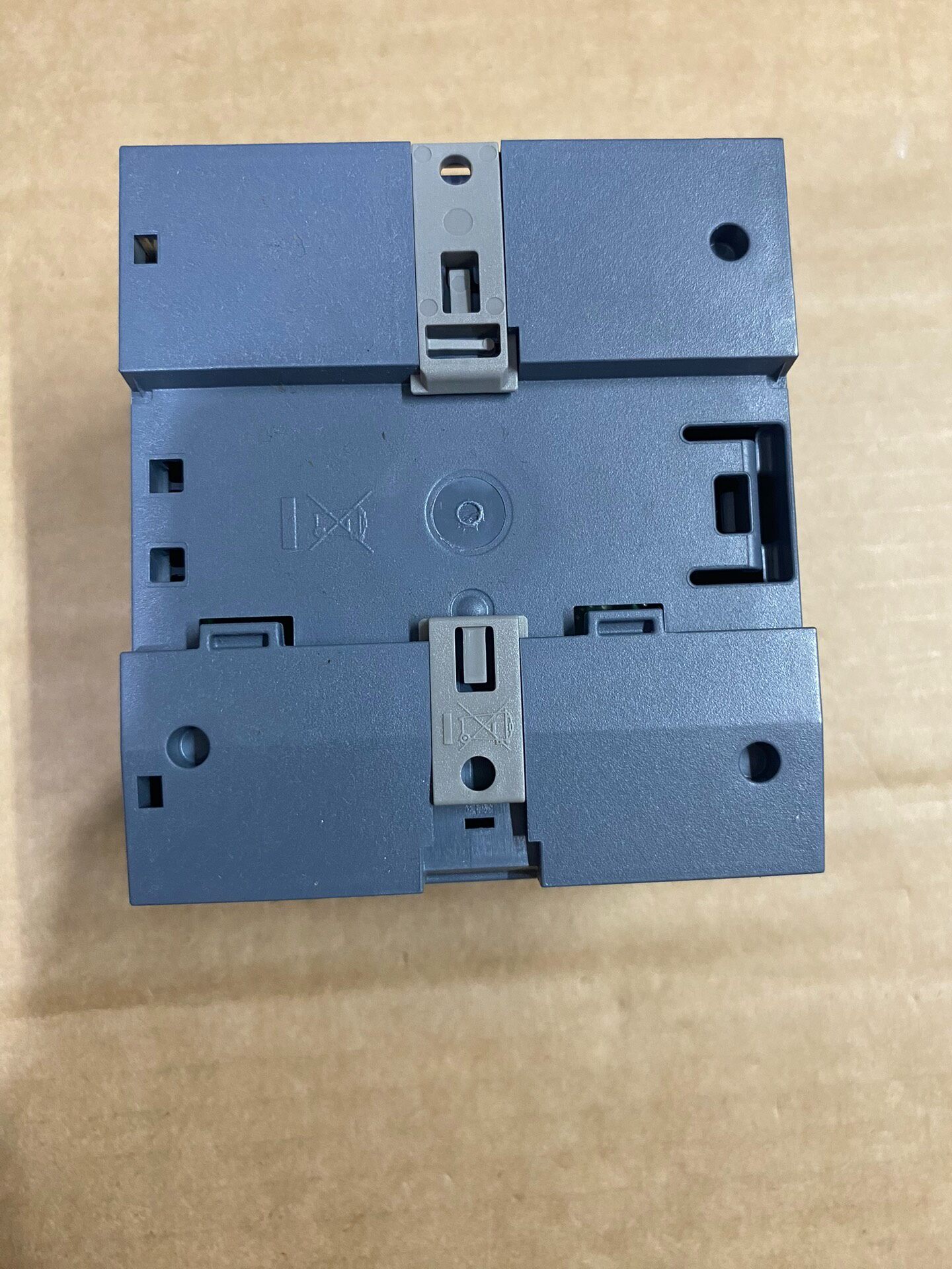 Siemens 6ES7211-1AE40-0XB0 CPU 1211C SIMATIC S7-1200 Центральный процессор 4