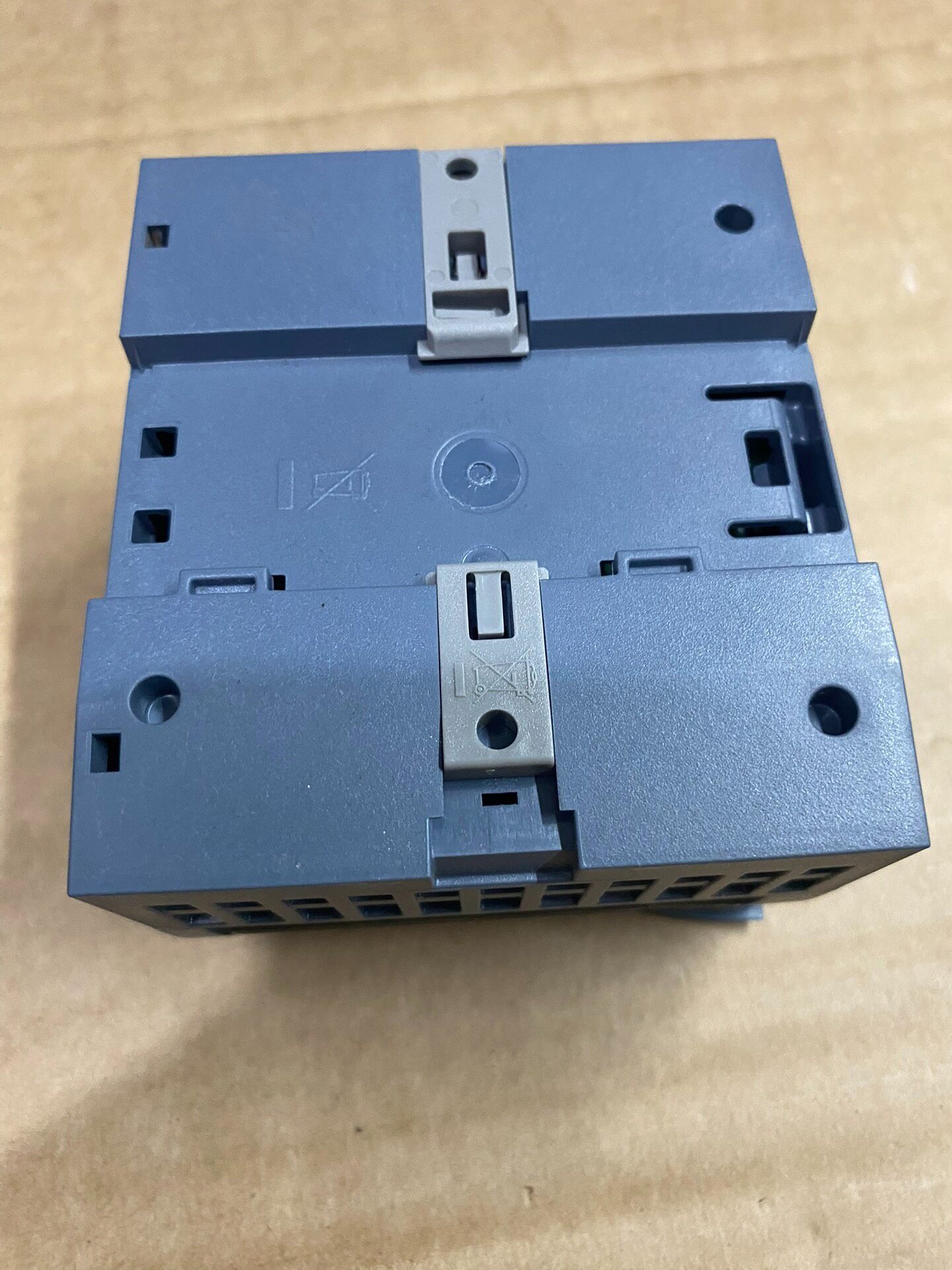 Siemens 6ES7211-1AE40-0XB0 CPU 1211C SIMATIC S7-1200 Центральный процессор 5