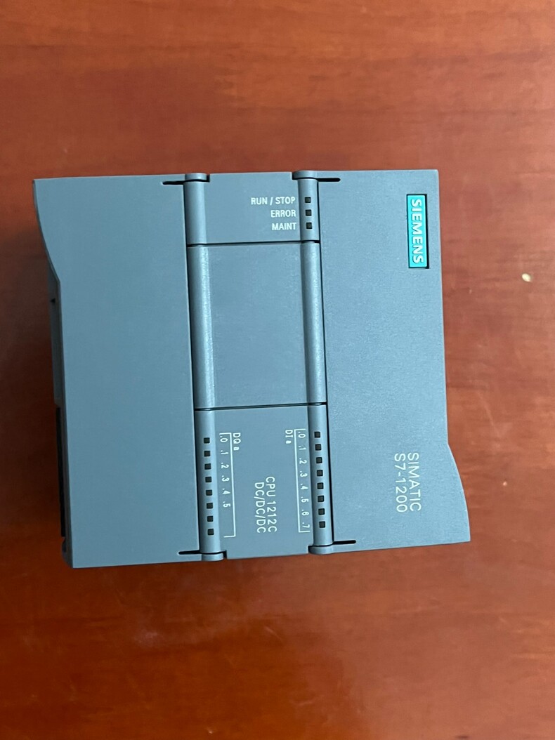 Siemens 6ES7212-1AE31-0XB0 CPU 1212C SIMATIC S7-1200 Центральный процессор