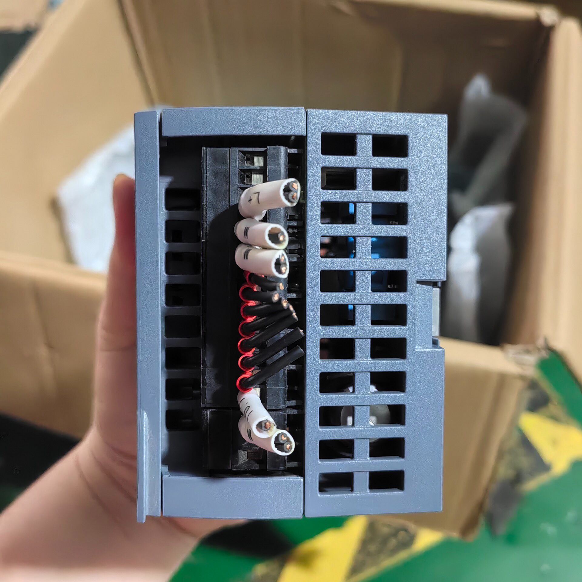 Siemens 6ES7212-1BE40-0XB0 CPU 1212C SIMATIC S7-1200 Центральный процессор 4