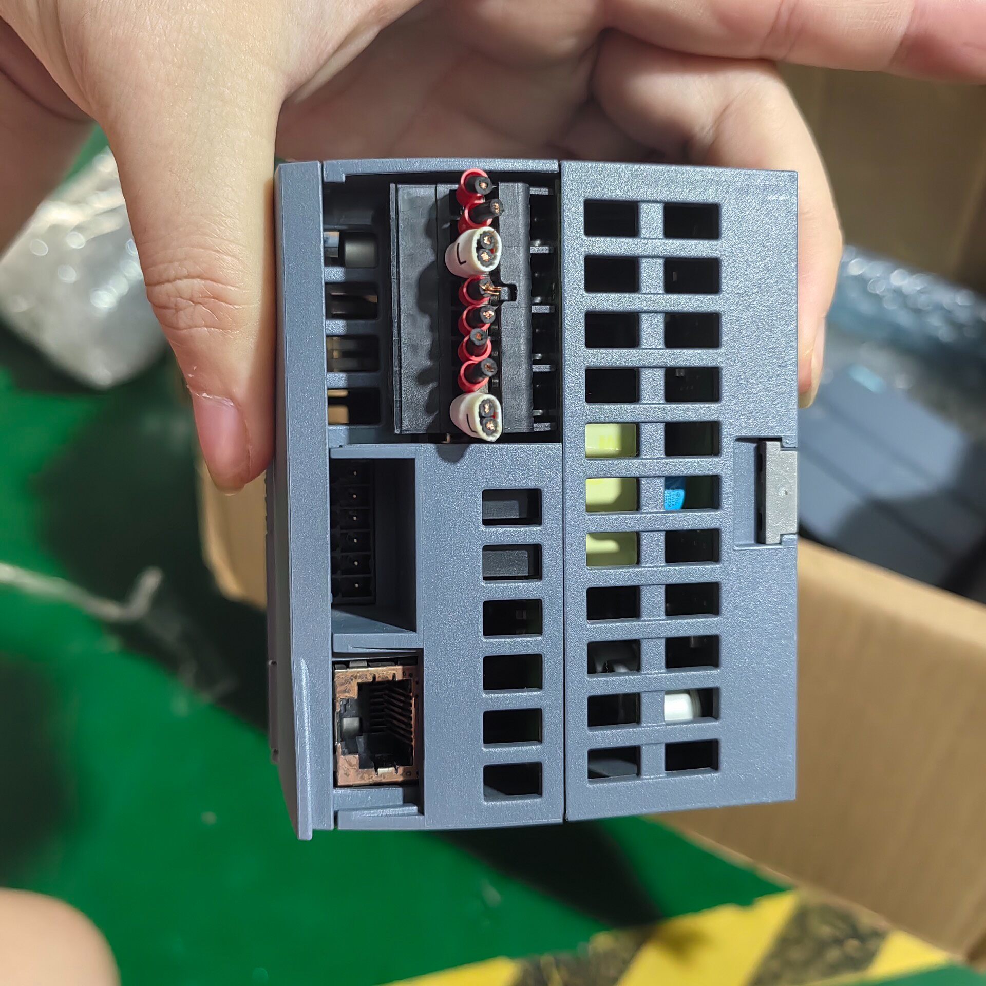 Siemens 6ES7212-1BE40-0XB0 CPU 1212C SIMATIC S7-1200 Центральный процессор 5