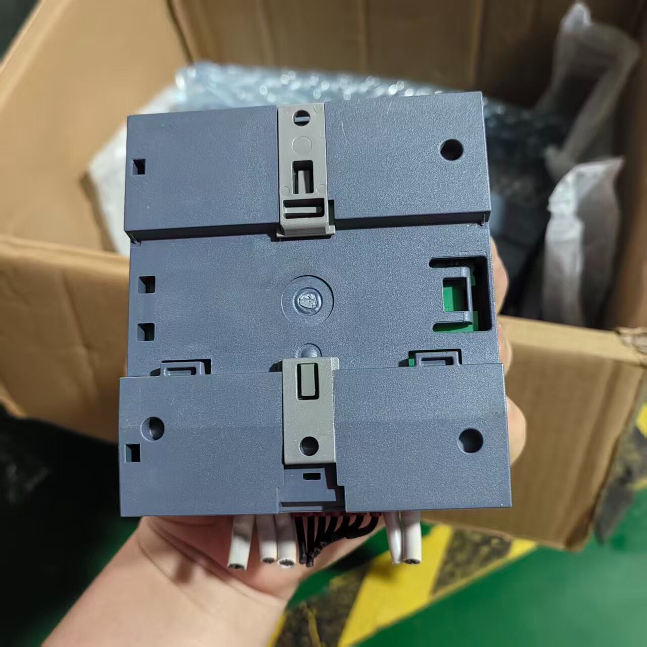 Siemens 6ES7212-1BE40-0XB0 CPU 1212C SIMATIC S7-1200 Центральный процессор 6