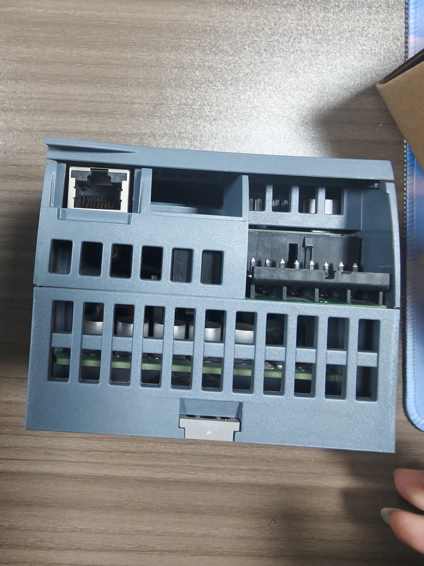 Siemens 6ES7212-1HE40-0XB0 CPU 1212C SIMATIC S7-1200 Центральный процессор 3