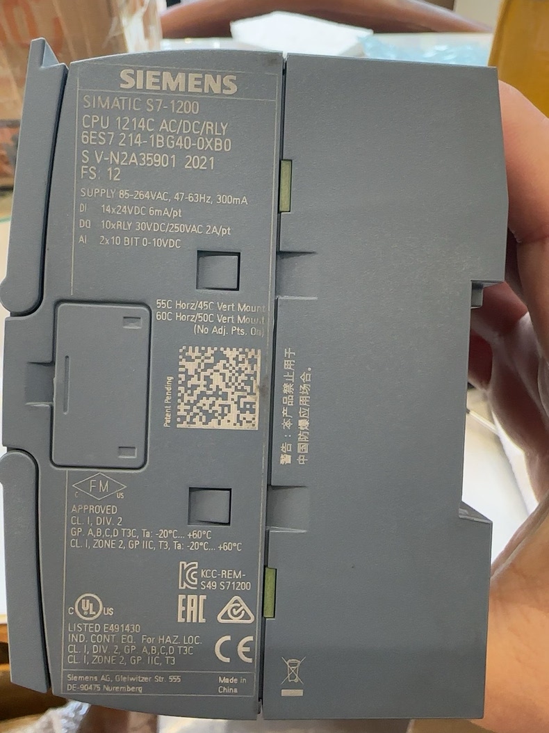 Siemens 6ES7214-1BG40-0XB0 CPU 1214C SIMATIC S7-1200 Центральный процессор