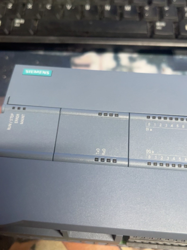 Siemens 6ES7215-1AG40-0XB0 CPU 1215C SIMATIC S7-1200 Центральный процессор 2