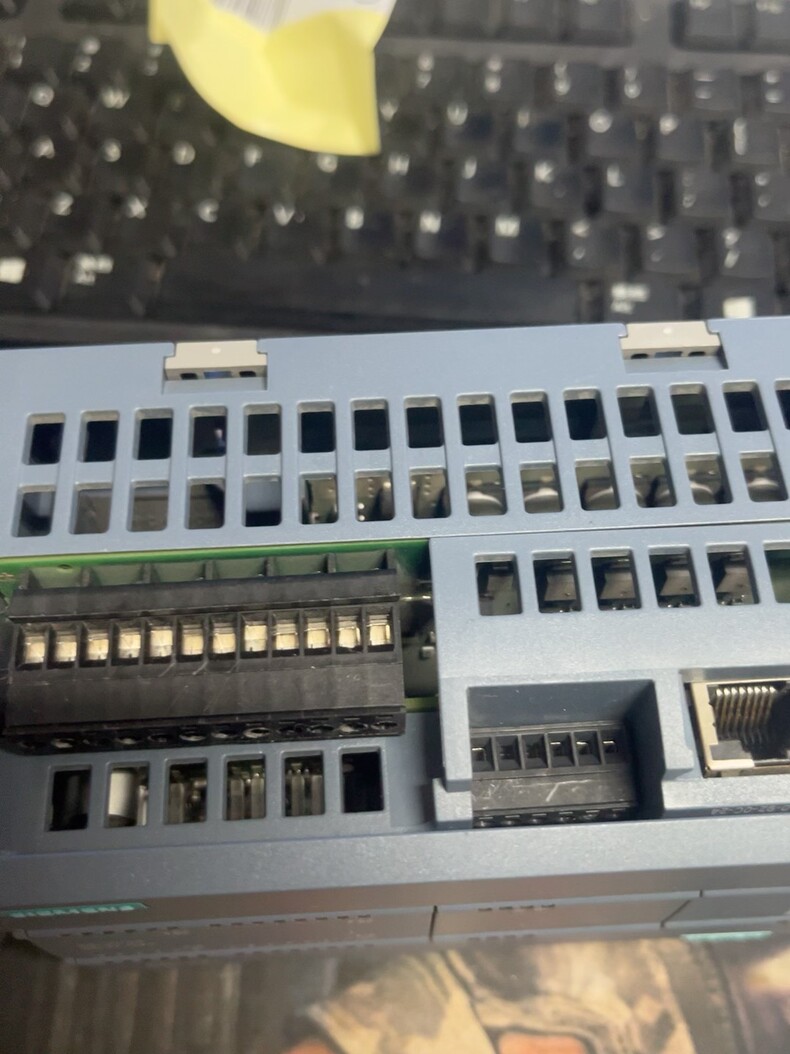Siemens 6ES7215-1AG40-0XB0 CPU 1215C SIMATIC S7-1200 Центральный процессор 4