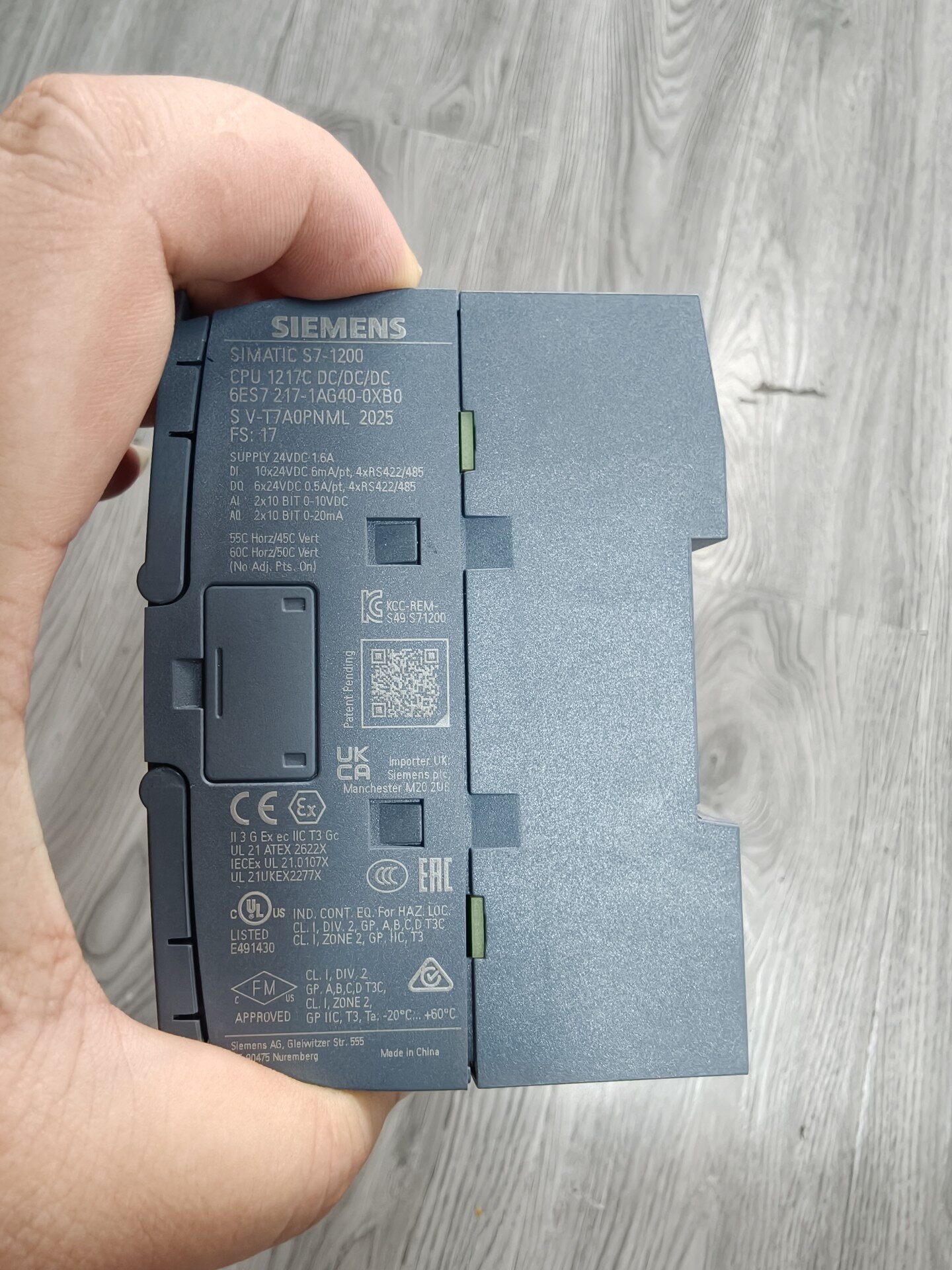 Siemens 6ES7217-1AG40-0XB0 CPU 1217C SIMATIC S7-1200 Центральный процессор 2