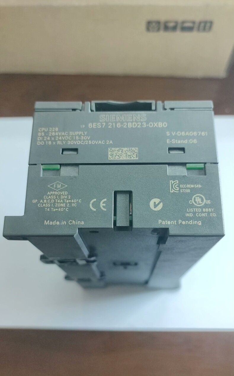 Siemens 6ES7216-2BD23-0XB0 CPU 226 SIMATIC S7-200 Центральный процессор 2