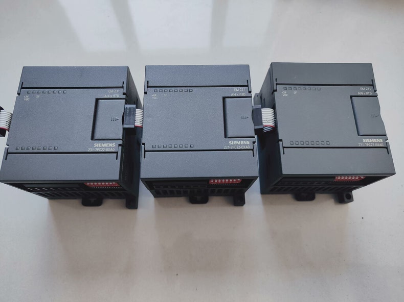 Siemens 6ES7231-7PC22-0XA0 EM 231 S7-200 Модуль дискретного ввода