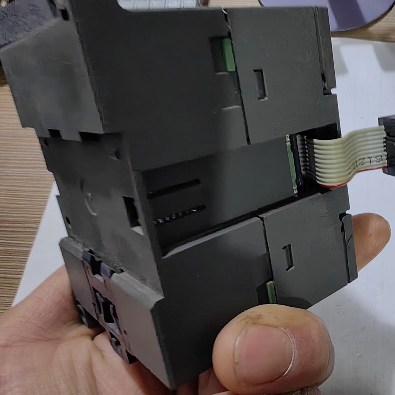 Siemens 6ES7231-7PD22-0XA0 EM 231 S7-200 Модуль дискретного ввода 6