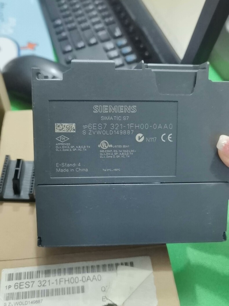 Siemens 6ES7321-1FH00-0AA0 SM 321 S7-300 Модуль дискретного ввода