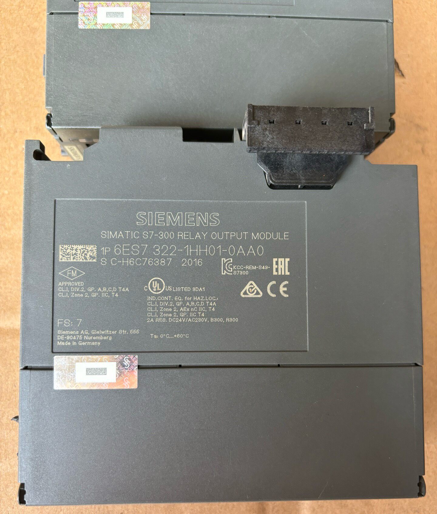 Siemens 6ES7322-1HH01-0AA0 SM 322 S7-300 Модуль дискретного вывода 3