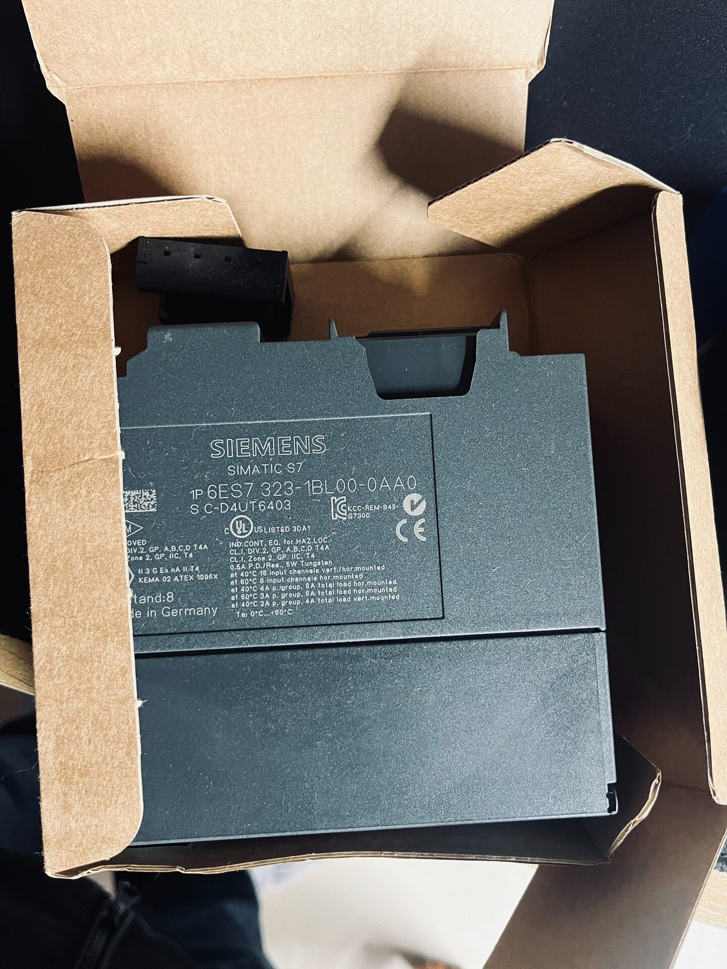 Siemens 6ES7323-1BL00-0AA0 SM 323 S7-300 Модуль дискретного ввода-вывода 2