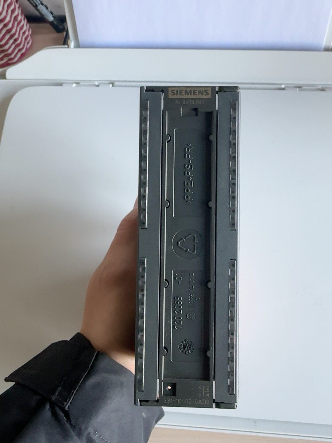 Siemens 6ES7331-1KF02-0AB0 SM 331 S7-300 Модуль дискретного ввода