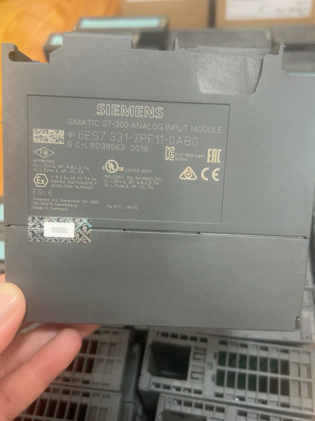 Siemens 6ES7331-7PF11-0AB0 SM 331 S7-300 Модуль дискретного ввода