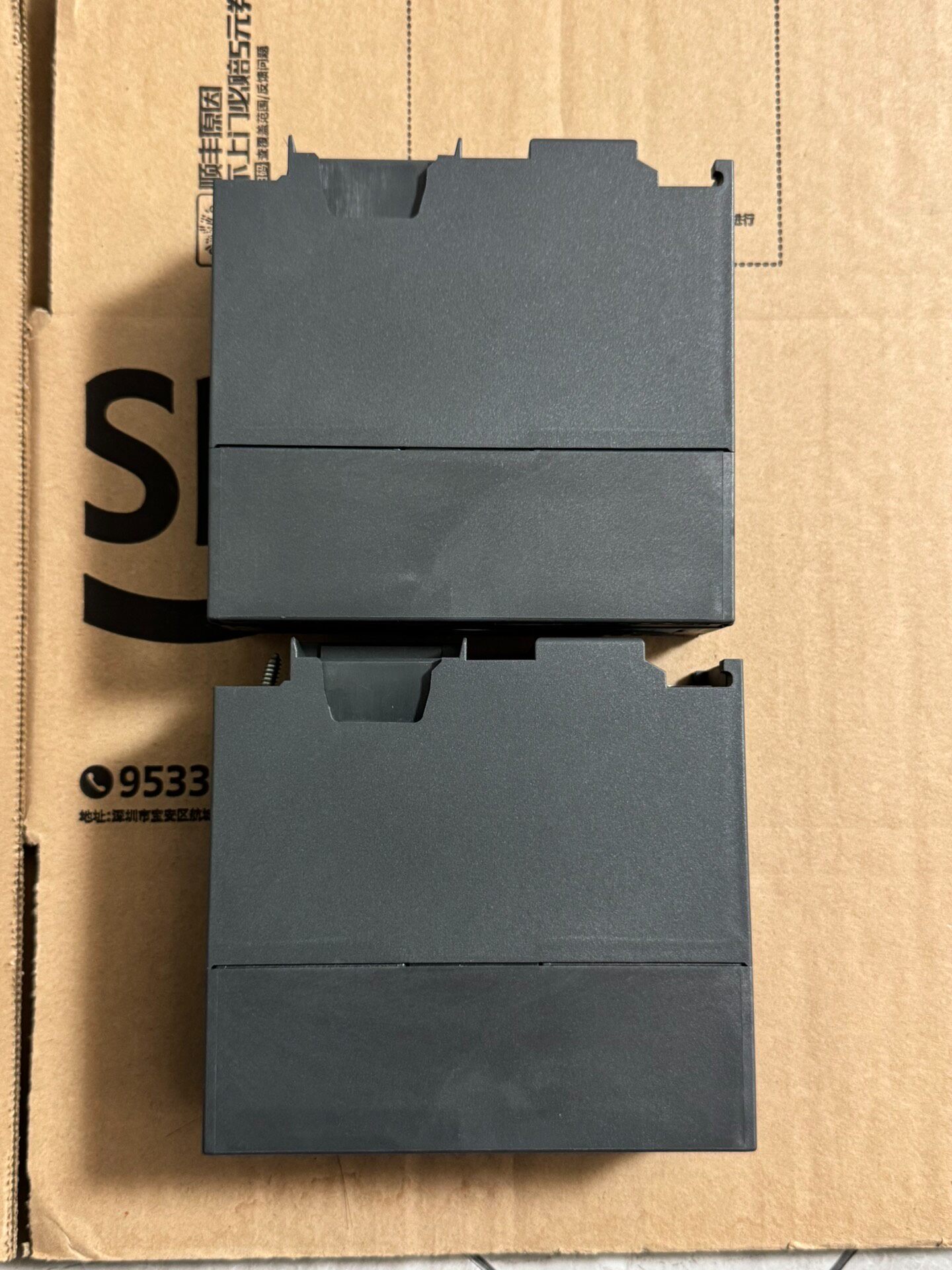 Siemens 6ES7331-7NF00-0AB0 SM 331 S7-300 Модуль дискретного ввода 2