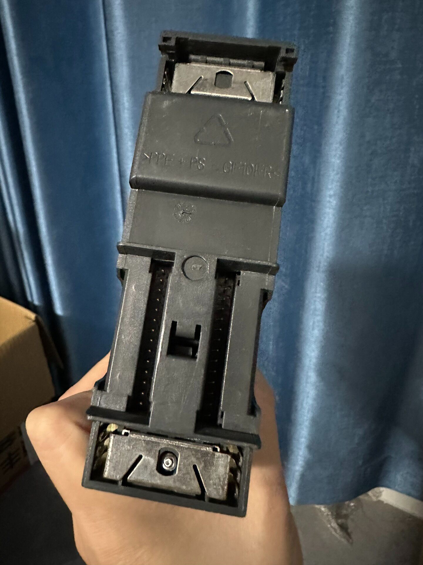 Siemens 6ES7331-1KF01-0AB0 SM 331 S7-300 Модуль дискретного ввода 6