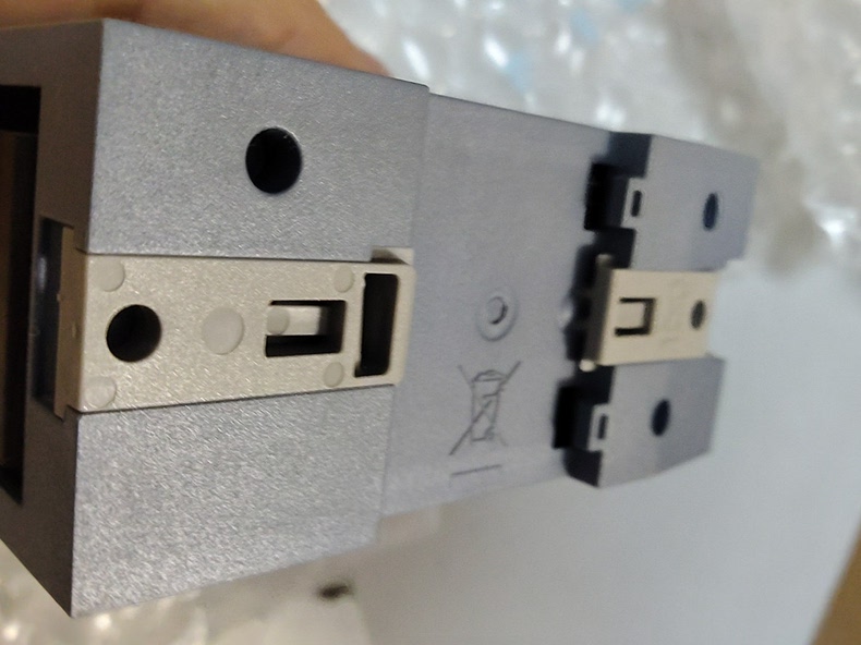 Siemens 6ES7231-5QF32-0XB0 SM 1231 S7-1200 Модуль дискретного ввода 2
