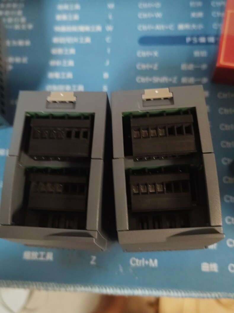 Siemens 6ES7232-4HD32-0XB0 SM 1232 S7-1200 Модуль дискретного вывода 5