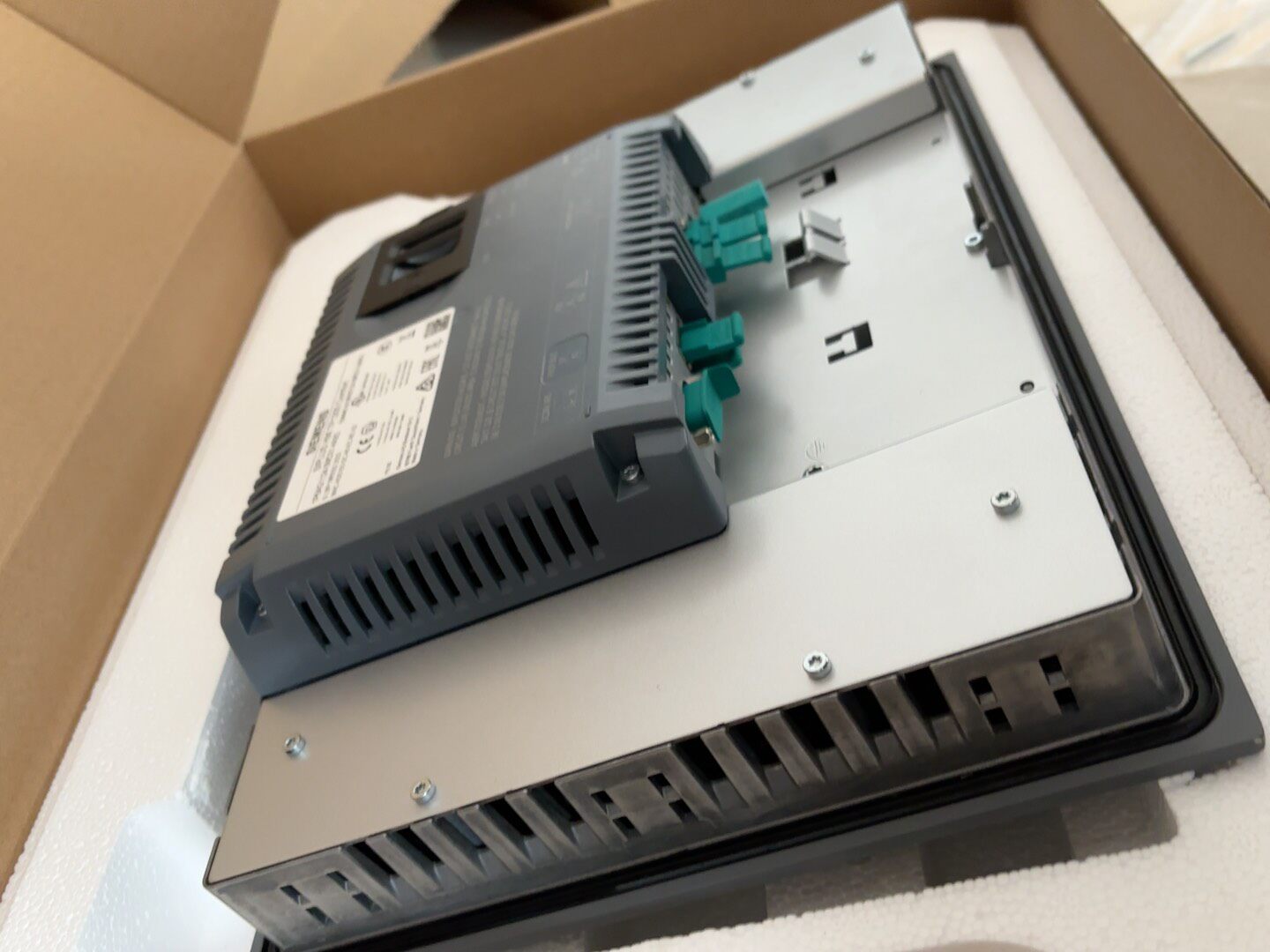 Siemens 6AG1124-0MC01-4AX0 TP1200 Панель оператора 2