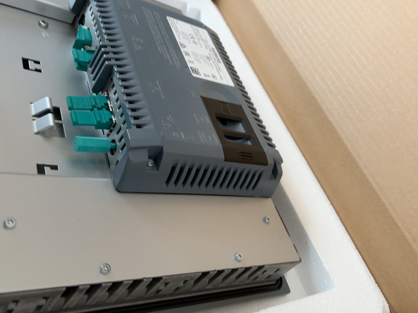 Siemens 6AG1124-0MC01-4AX0 TP1200 Панель оператора 4