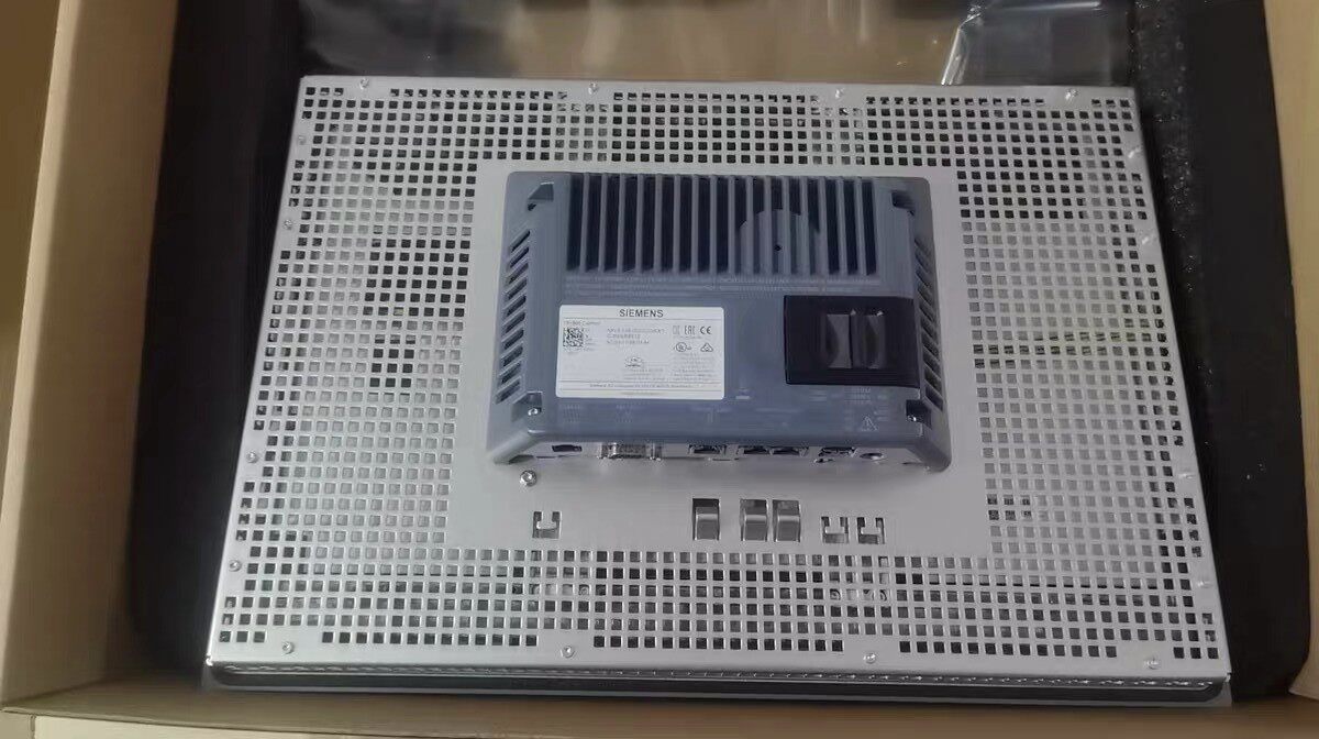 Siemens 6AV2124-0UC02-0AX1 TP1900 Панель оператора 2