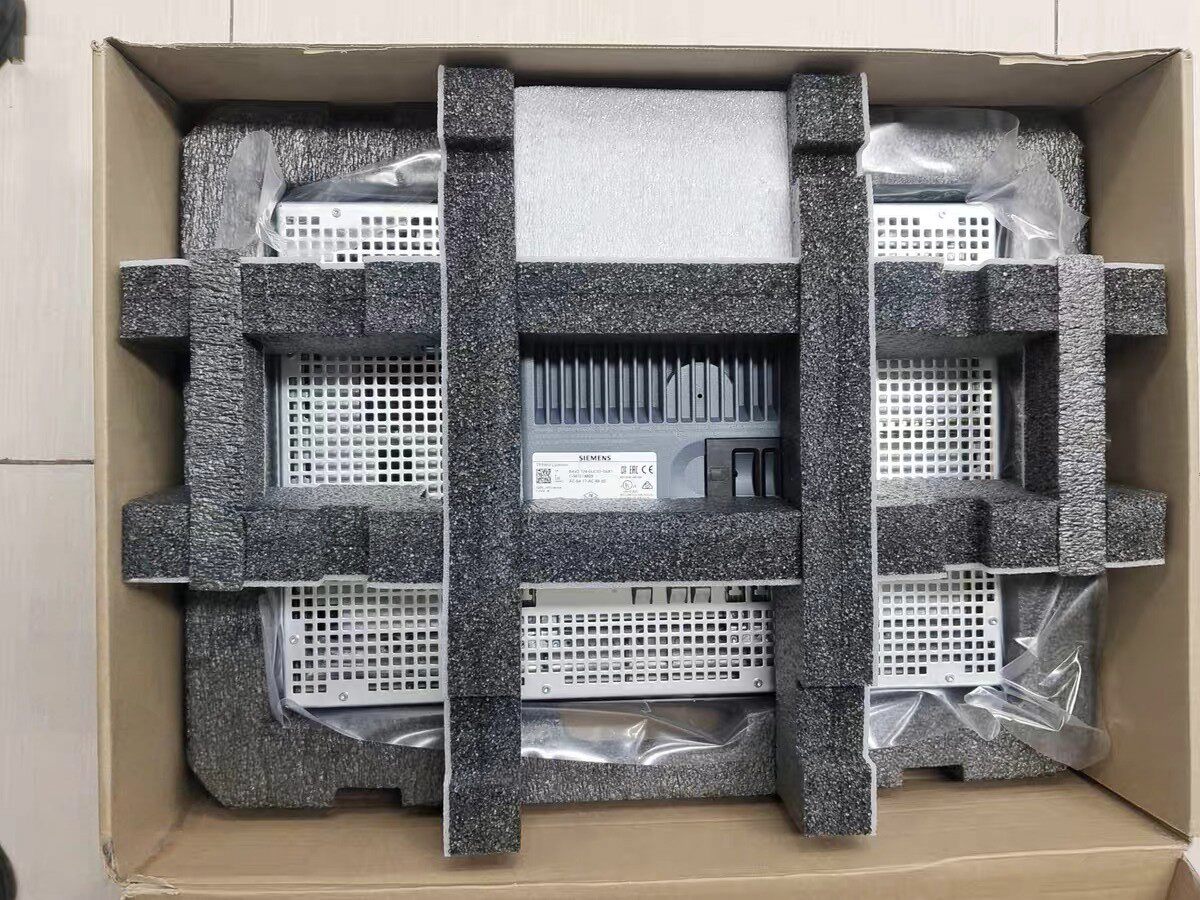Siemens 6AV2124-0UC02-0AX1 TP1900 Панель оператора 5