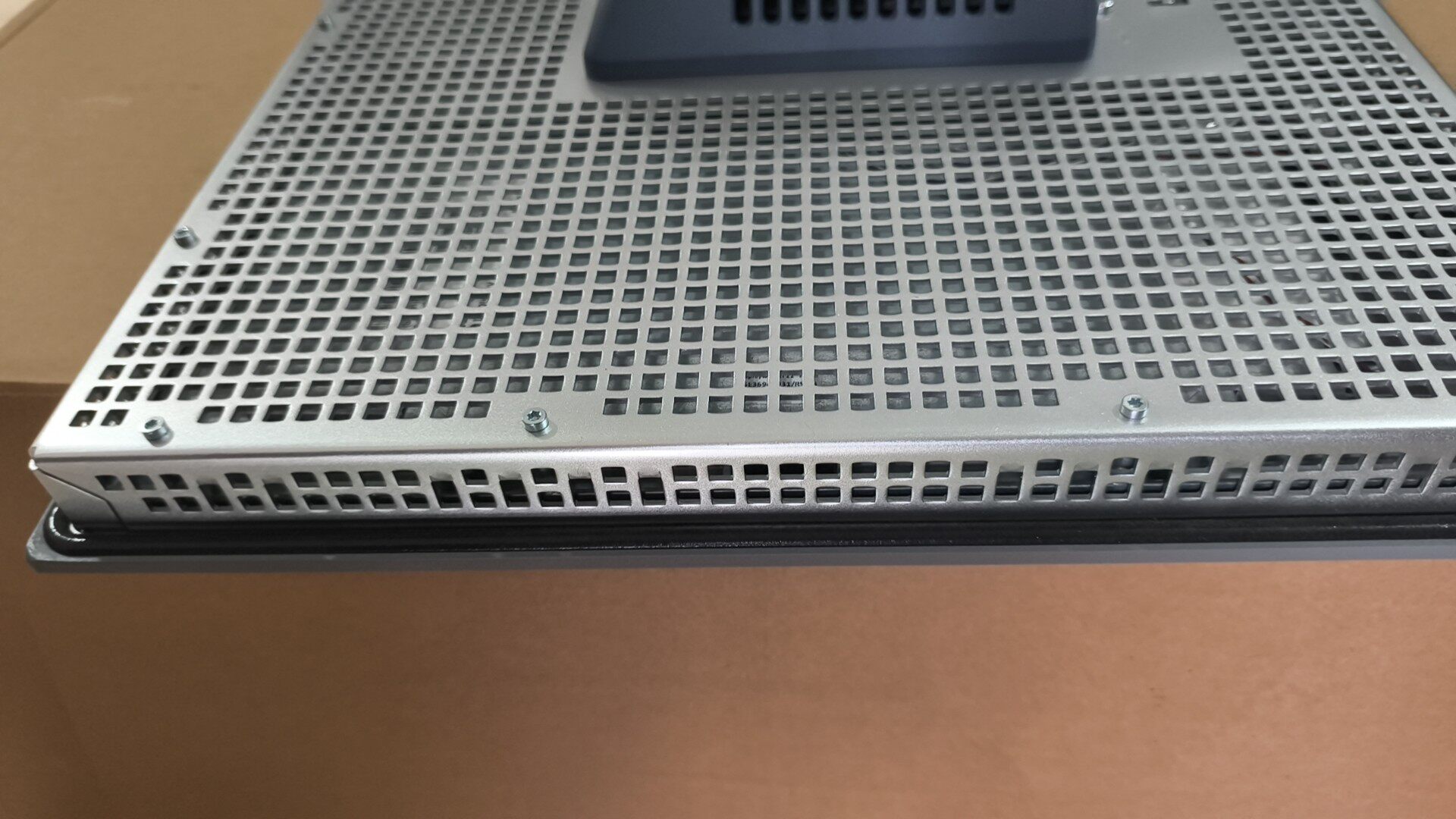 Siemens 6AV2124-0XC02-0AX1 TP2200 Панель оператора 4