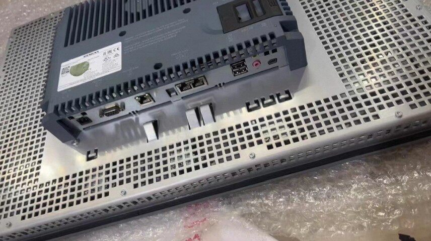 Siemens 6AV2124-0XC02-0AX0 TP2200 Панель оператора 2
