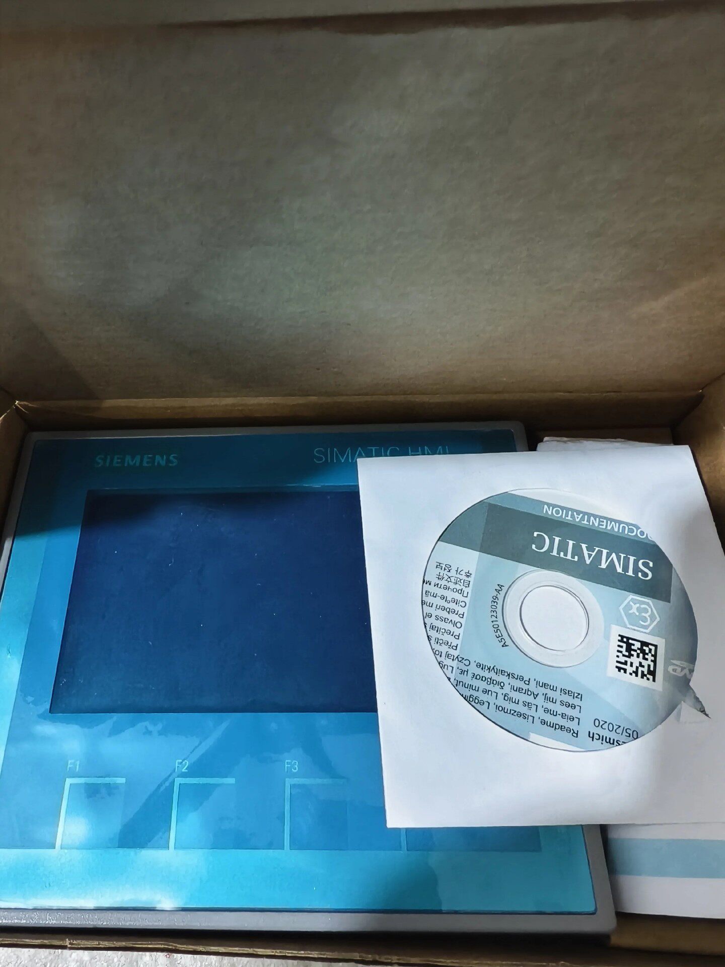 Siemens 6AV2123-2DB03-0AX0 KTP400 simatic hmi 3
