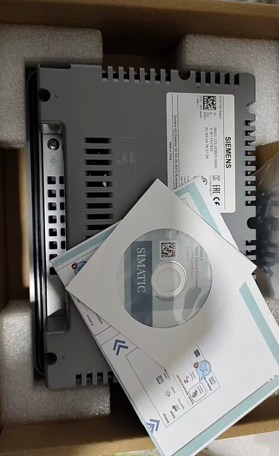 Siemens 6AV2123-2GB03-0AX0 KTP700 simatic hmi 3