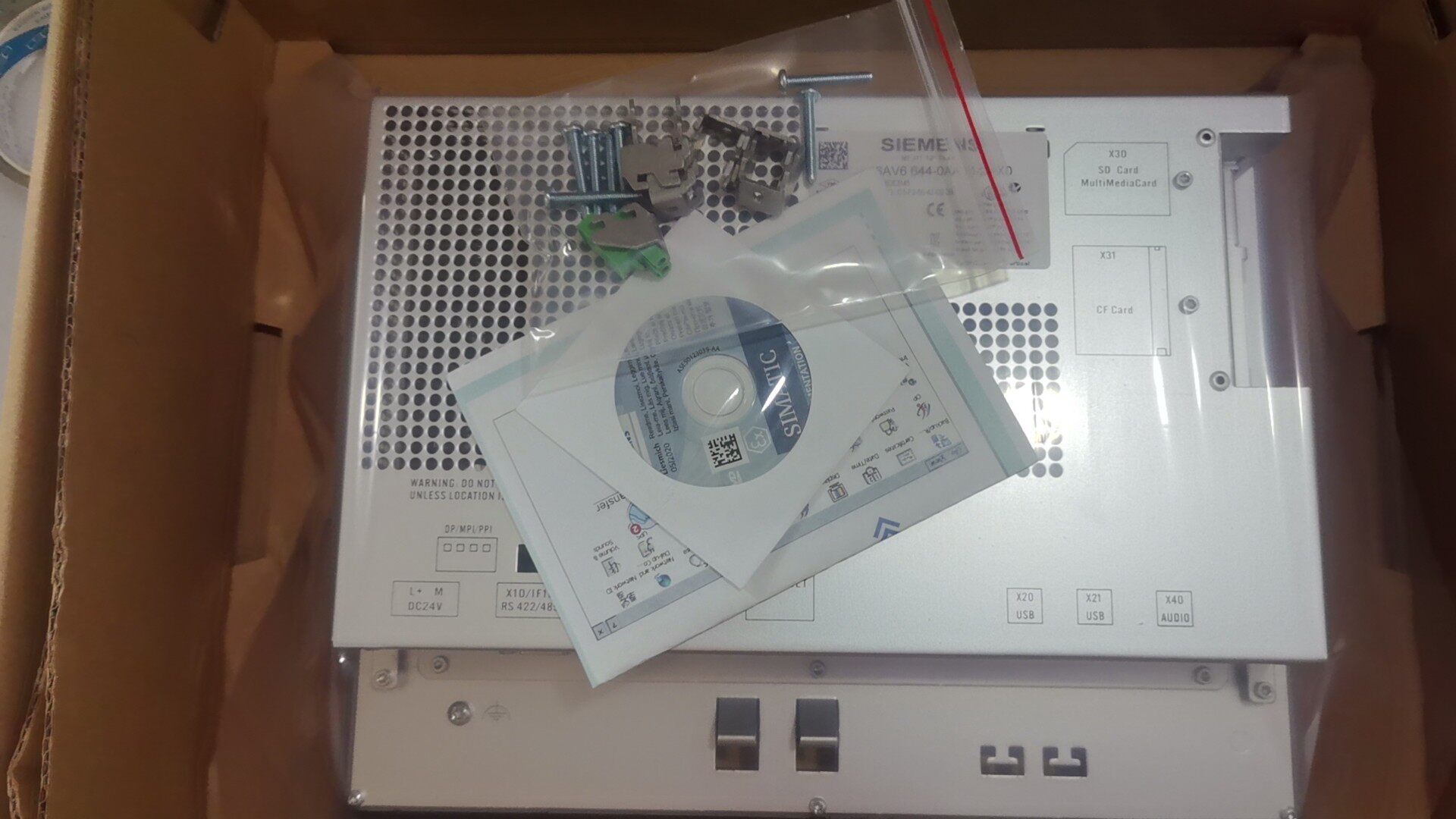 Siemens 6AV6644-0AA01-2AX0 MP377 Мультипанель оператора 2