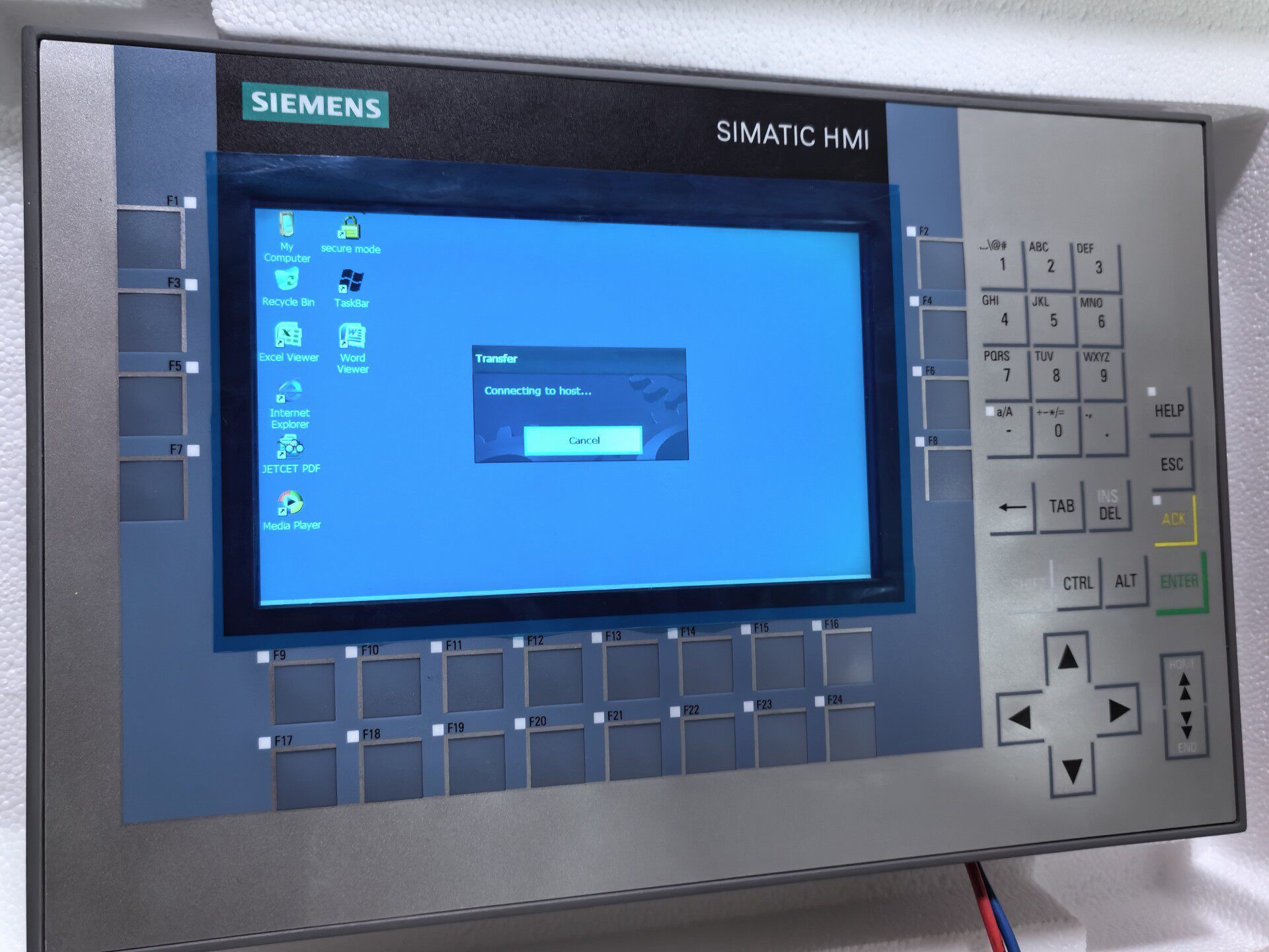 Siemens 6AV2124-1GC01-0AX0 KP700 SIMATIC HMI Comfort 5