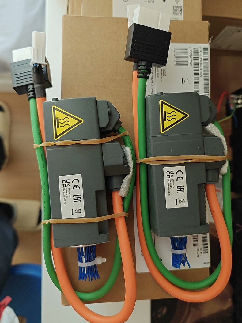 Siemens 1FL6024-2AF21-1AA1 SIMOTICS S-1FL6 Сервомотор 3