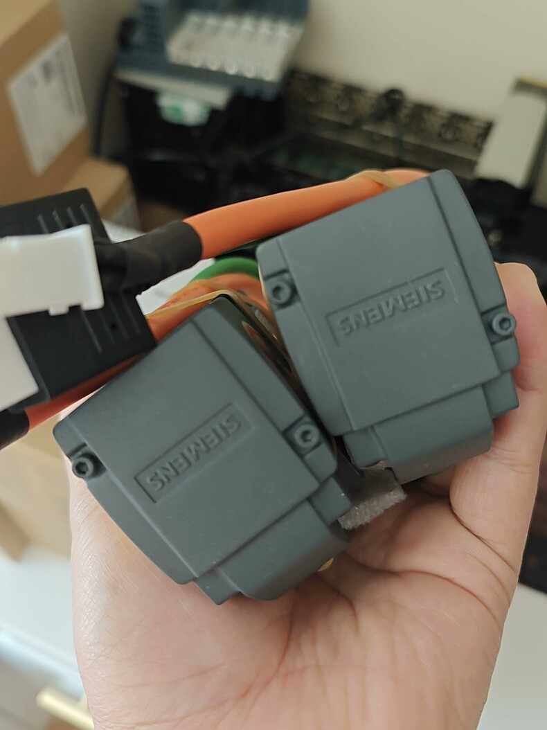Siemens 1FL6024-2AF21-1AA1 SIMOTICS S-1FL6 Сервомотор 5