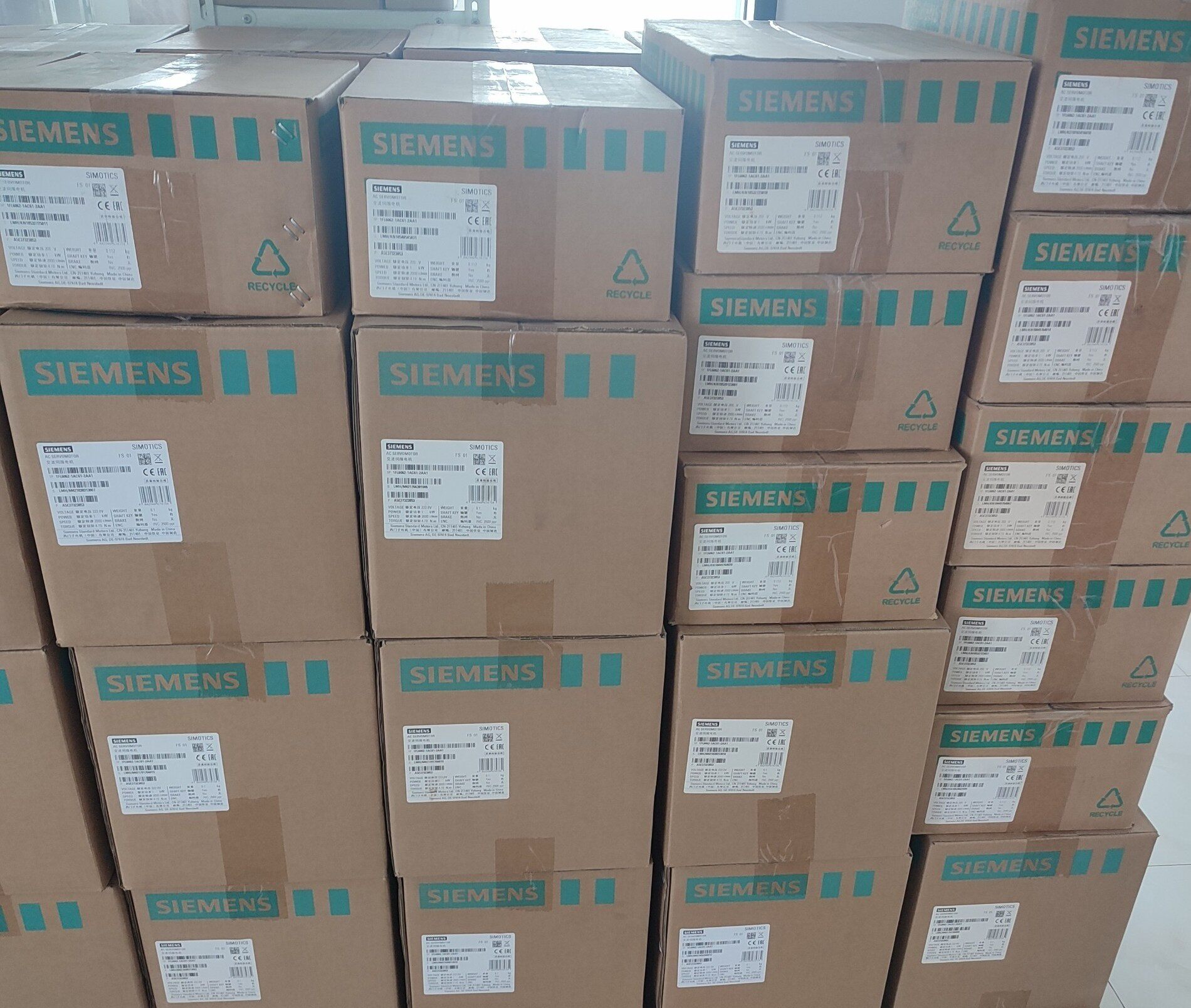 Siemens 1FL6062-1AC61-2AA1 SIMOTICS S-1FL6 Сервомотор 5