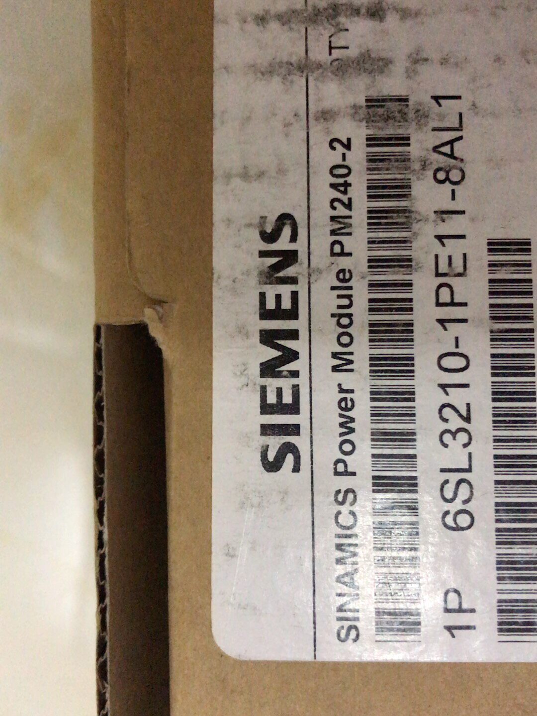 Siemens 6SL3210-1PE11-8AL1 PM240-2 2